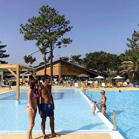 Belambra Clubs Les Estagnots Hotel 3*