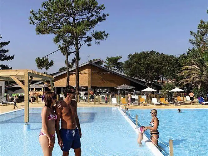 Belambra Clubs Les Estagnots מלון 3*