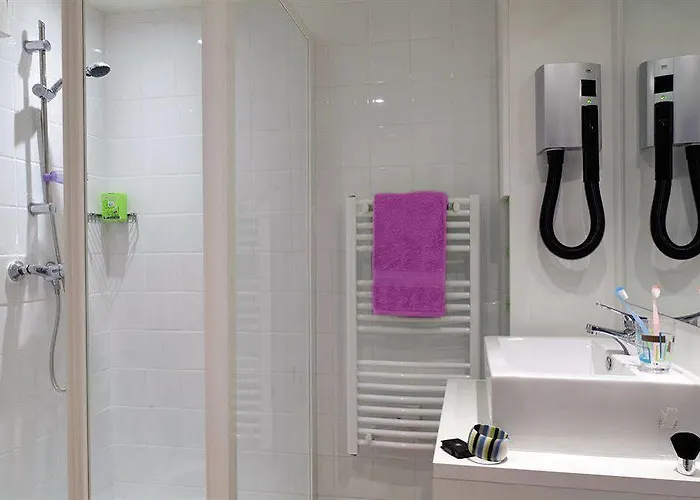 Belambra Clubs Les Estagnots 3* סניוס