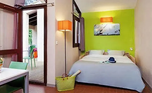 מלון Belambra Clubs Les Estagnots